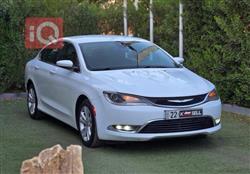 Chrysler 200